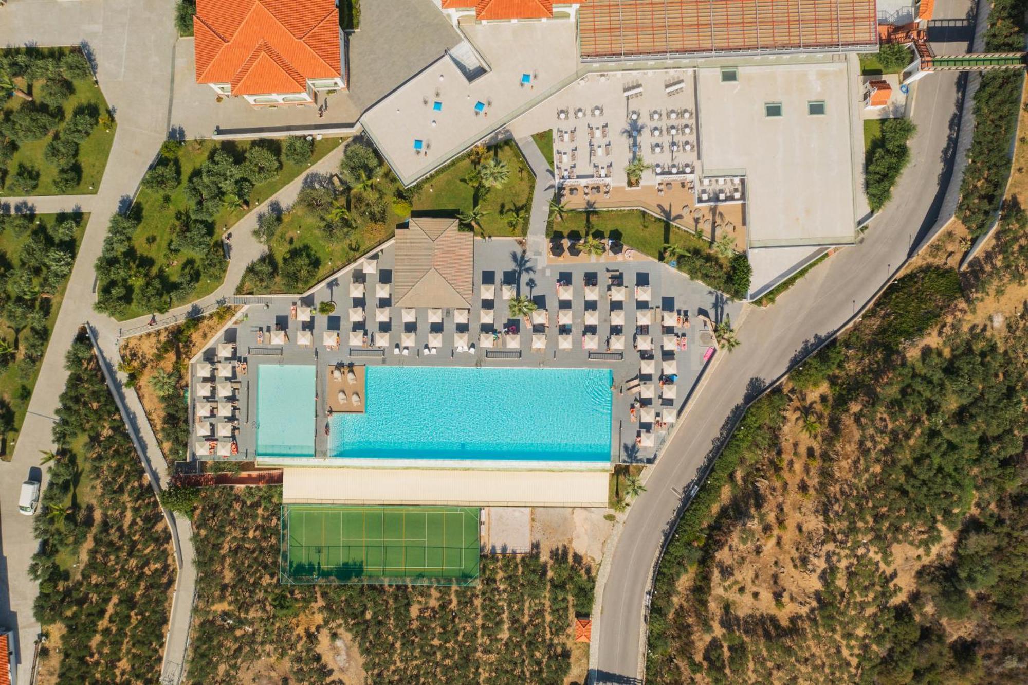 Akrathos Beach Hotel 오라누폴리 외부 사진