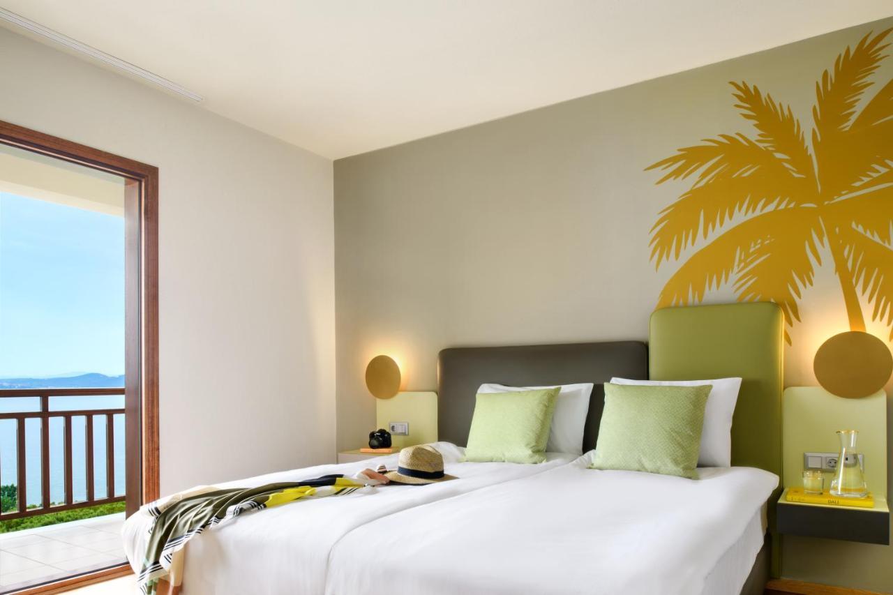 Akrathos Beach Hotel 오라누폴리 외부 사진