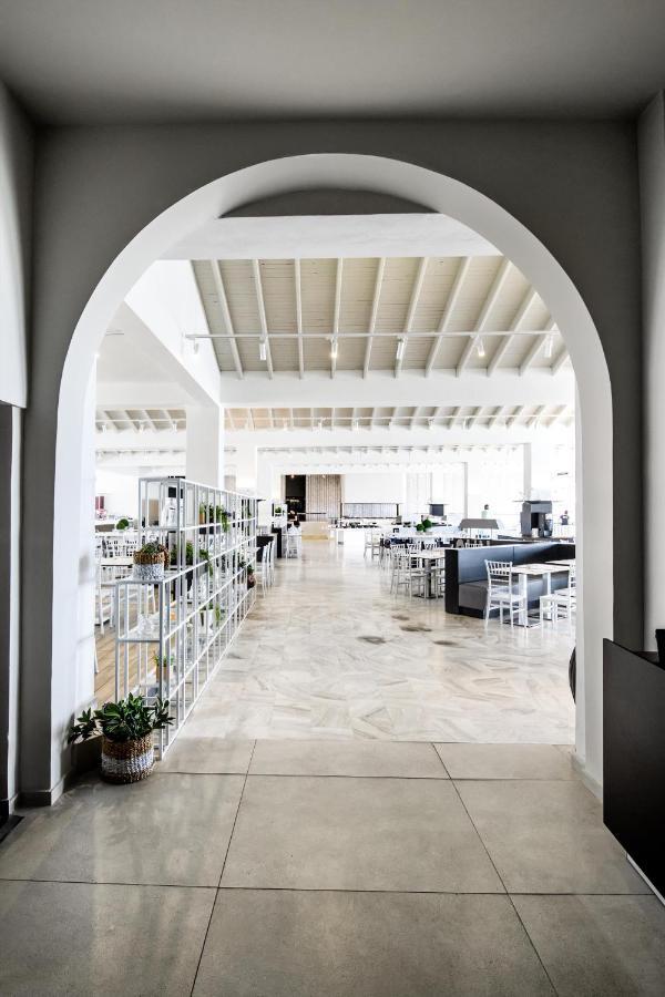 Akrathos Beach Hotel 오라누폴리 외부 사진